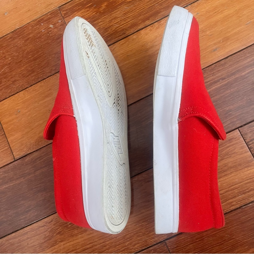 Nike Court Royale AC Slip-On Shoes in University Red Size 7.5 - Picture 6 of 10